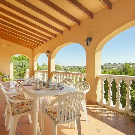 Villa Villas Guzman - Vinyes *