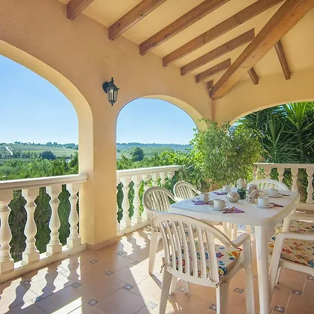 Villas Guzman - Vinyes *